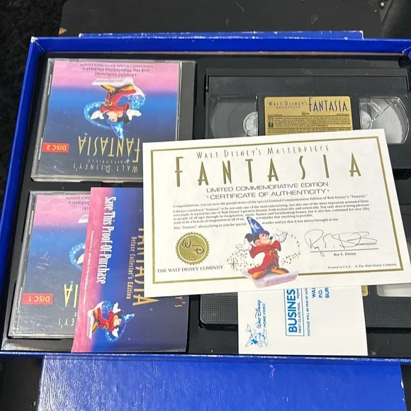 Walt Disney's Fantasia Deluxe Collector's Edition Set VHS DVD BOOK Certificate - Picture 4 of 10